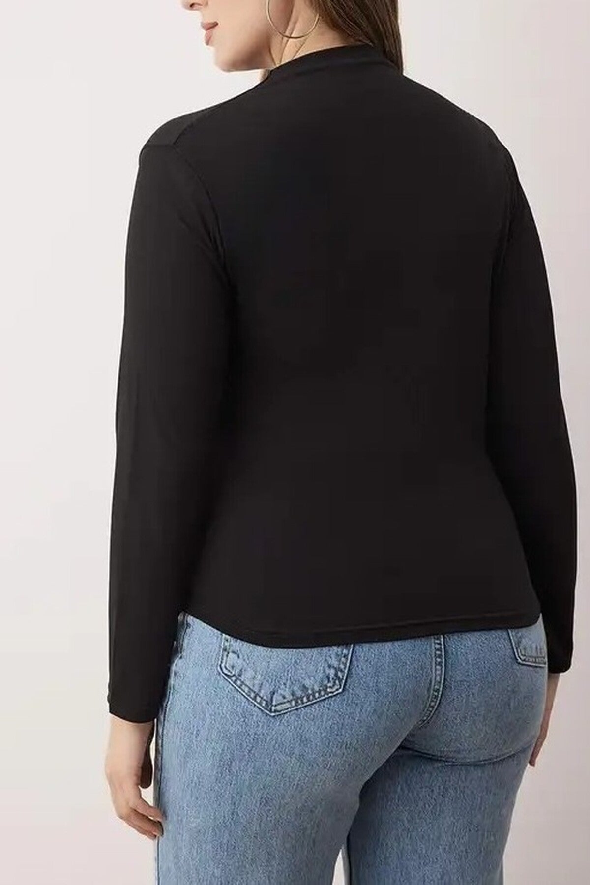 Gathered Detail Long Sleeve Knitted Plus Size Blouse