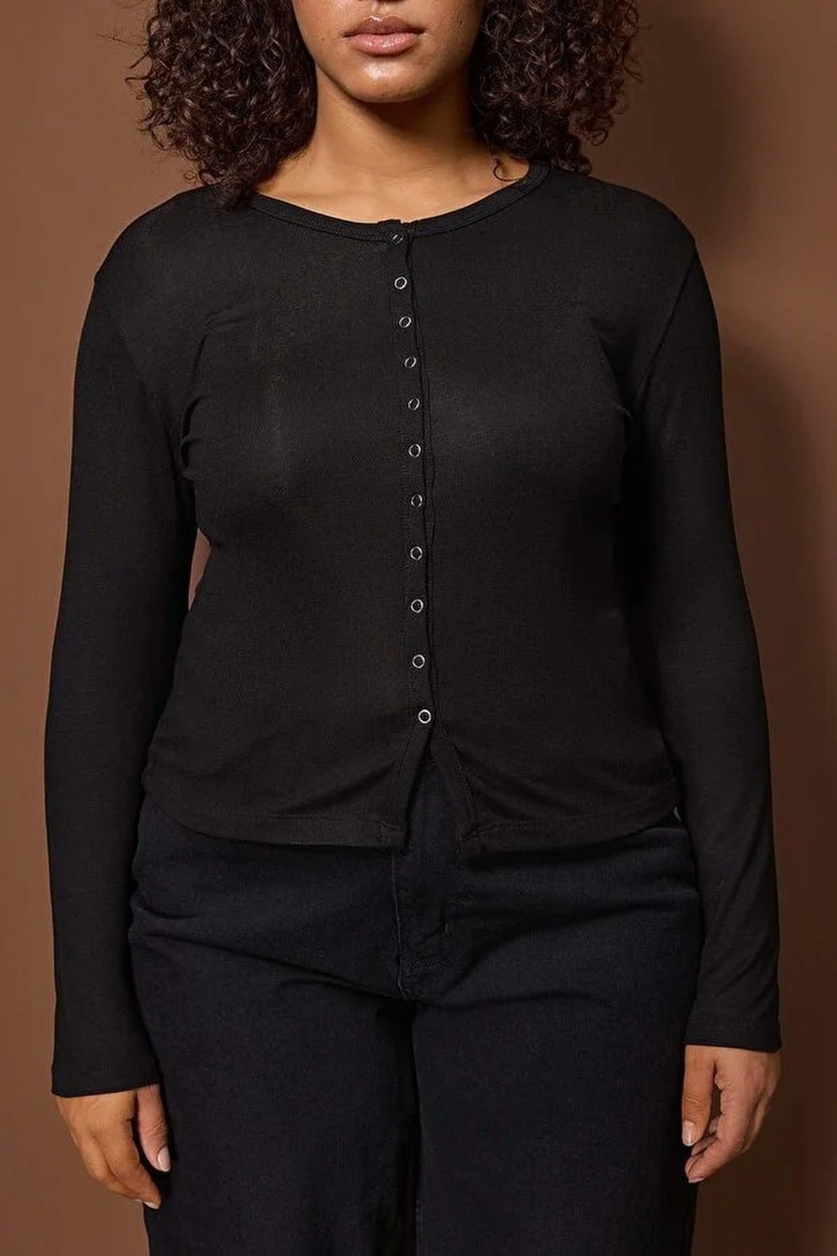 Snap Button Crop Length Basic Knitted Plus Size Blouse