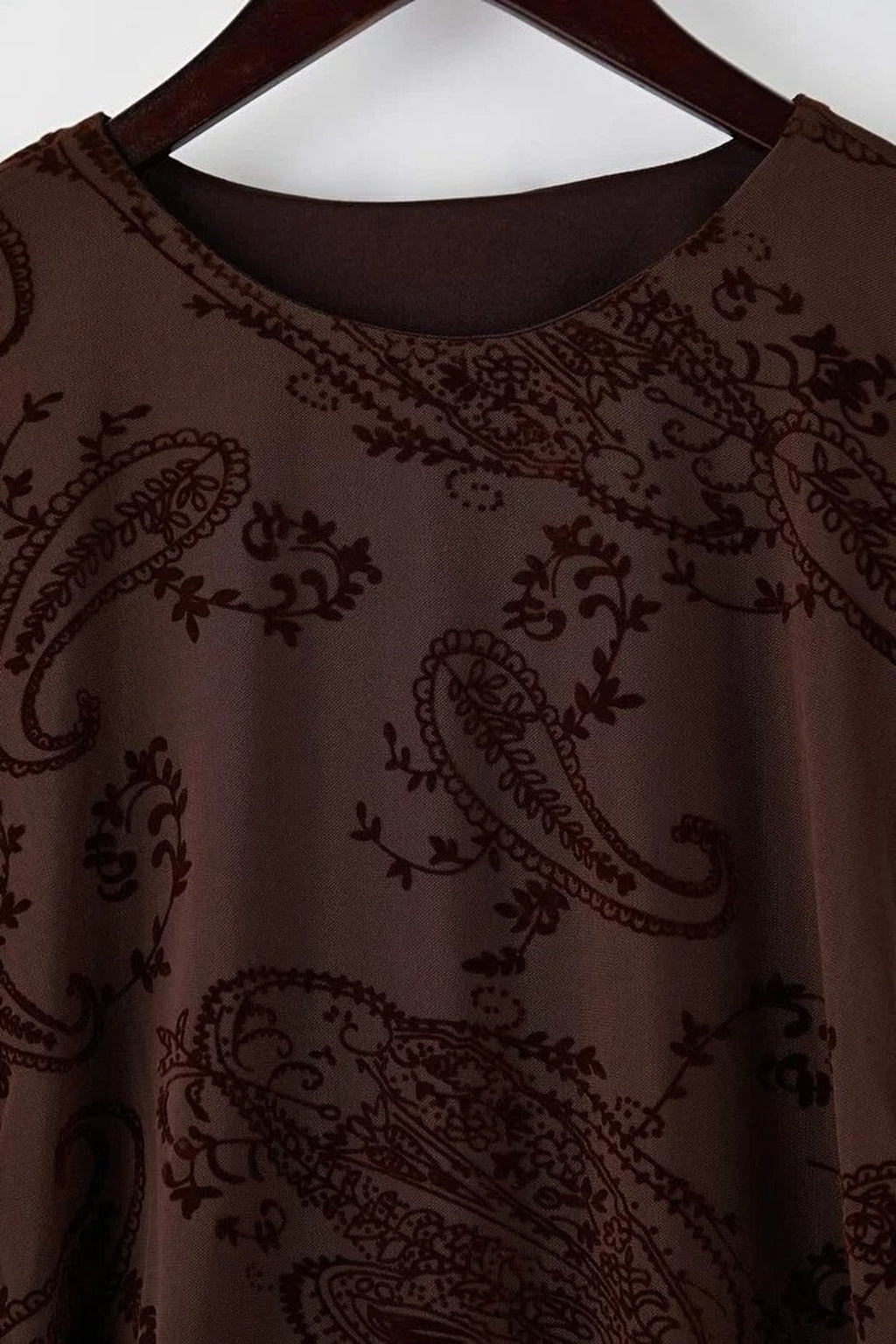 Flocked Tulle Long-Sleeved Boat Neck Knit