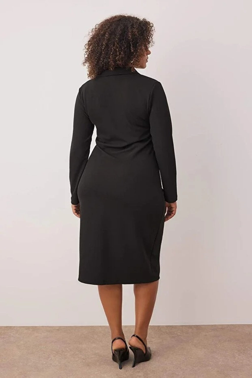 Shirt Collar Gathered Detail Crepe Knit Plus Size Dress