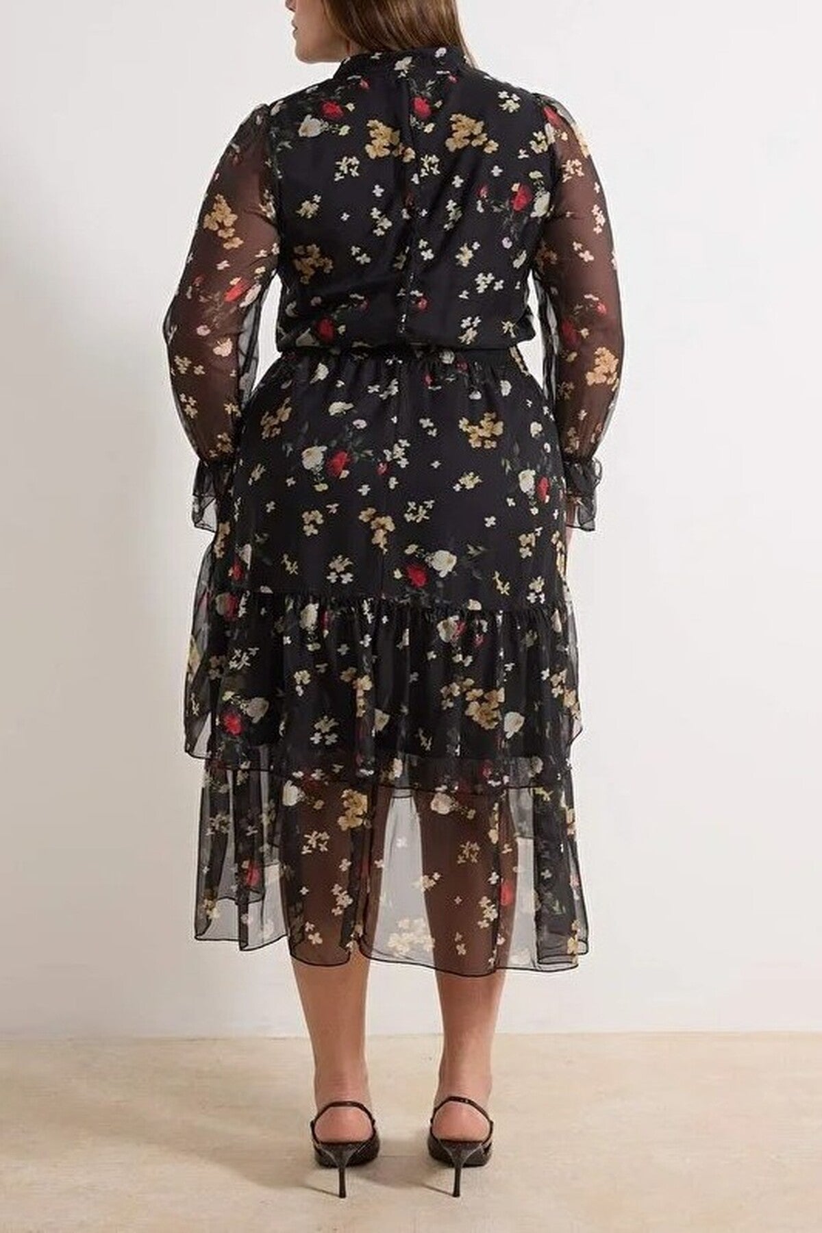 Halter Neck Chiffon Woven Plus Size Dress