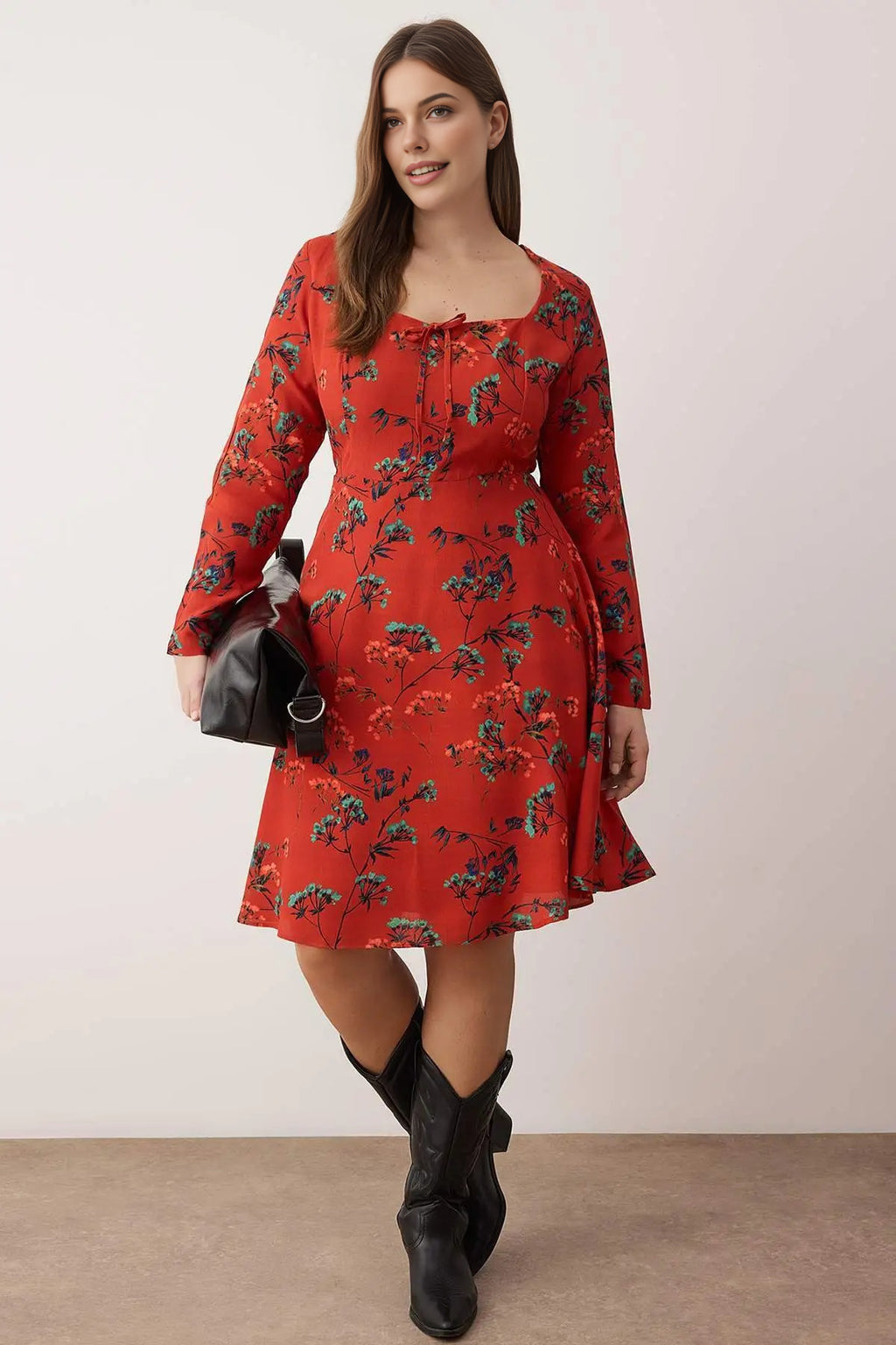 Heart Neckline Floral Short Woven Plus Size Dress