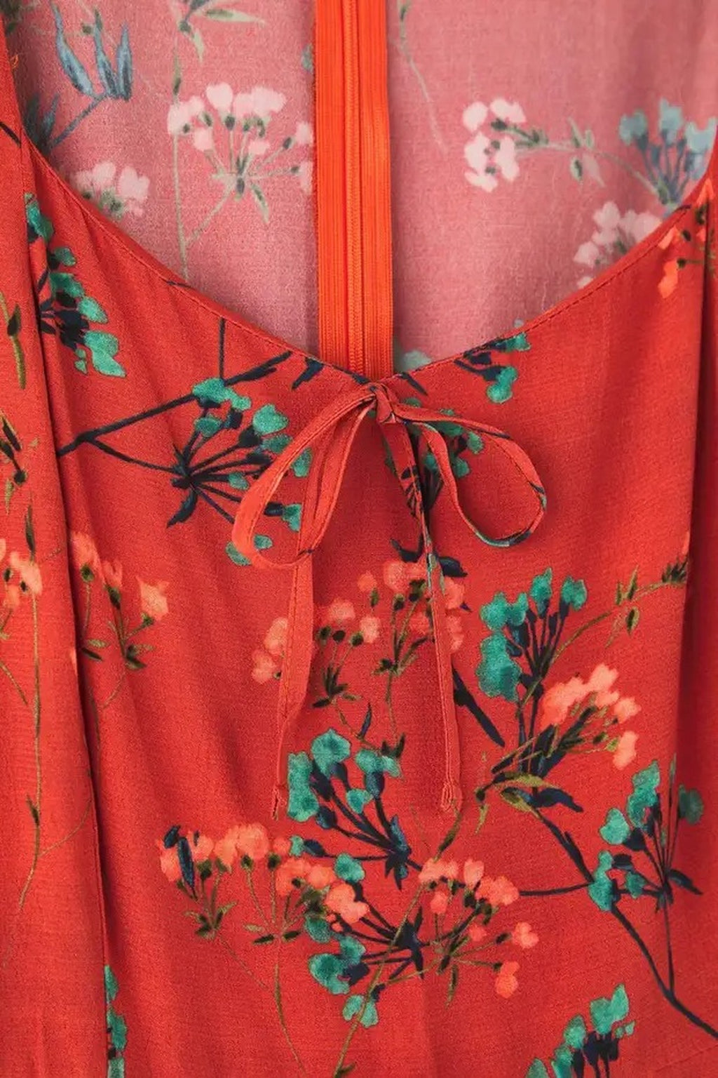 Heart Neckline Floral Short Woven Plus Size Dress