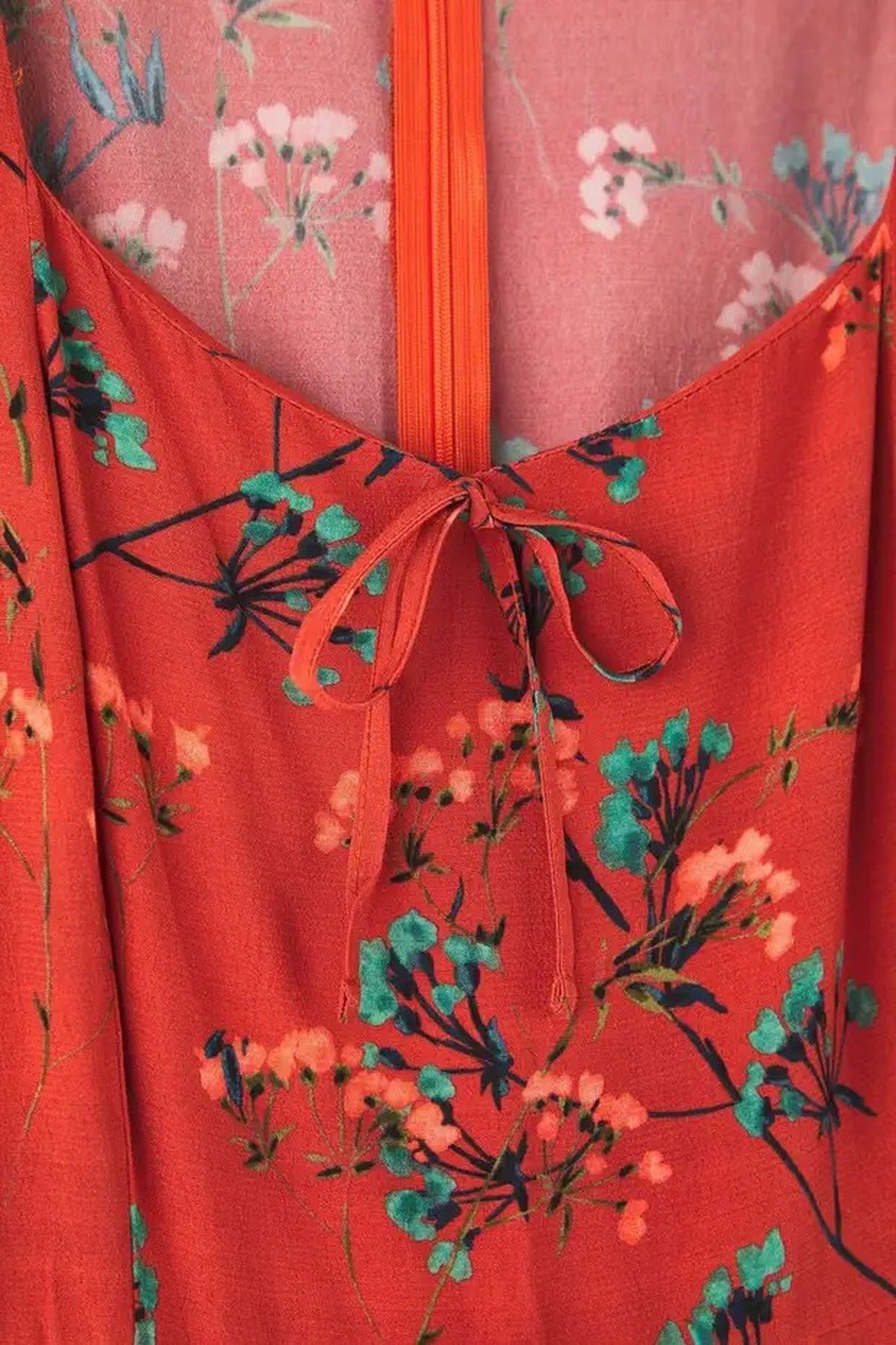 Heart Neckline Floral Short Woven Plus Size Dress