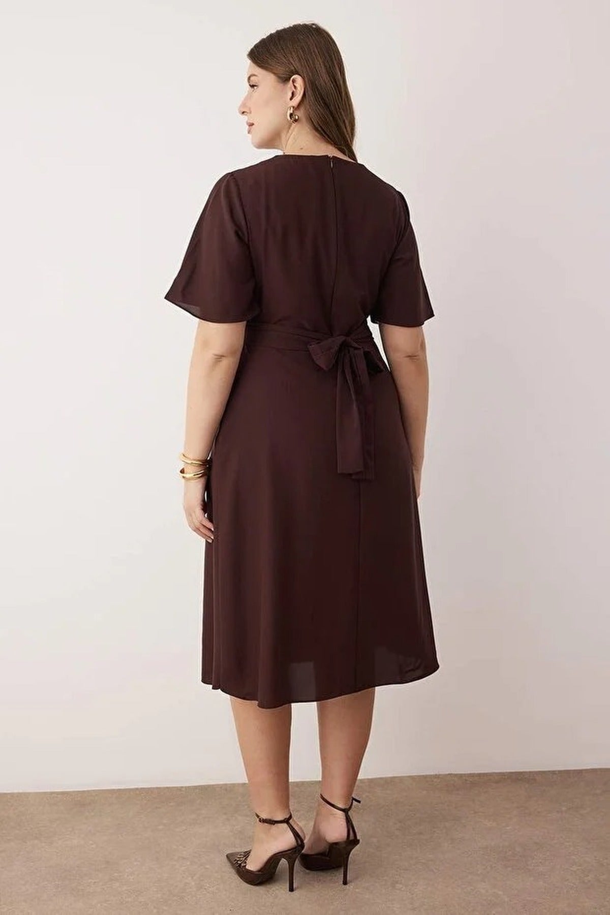 Accessory Detail Midi Plus Size Woven Dress