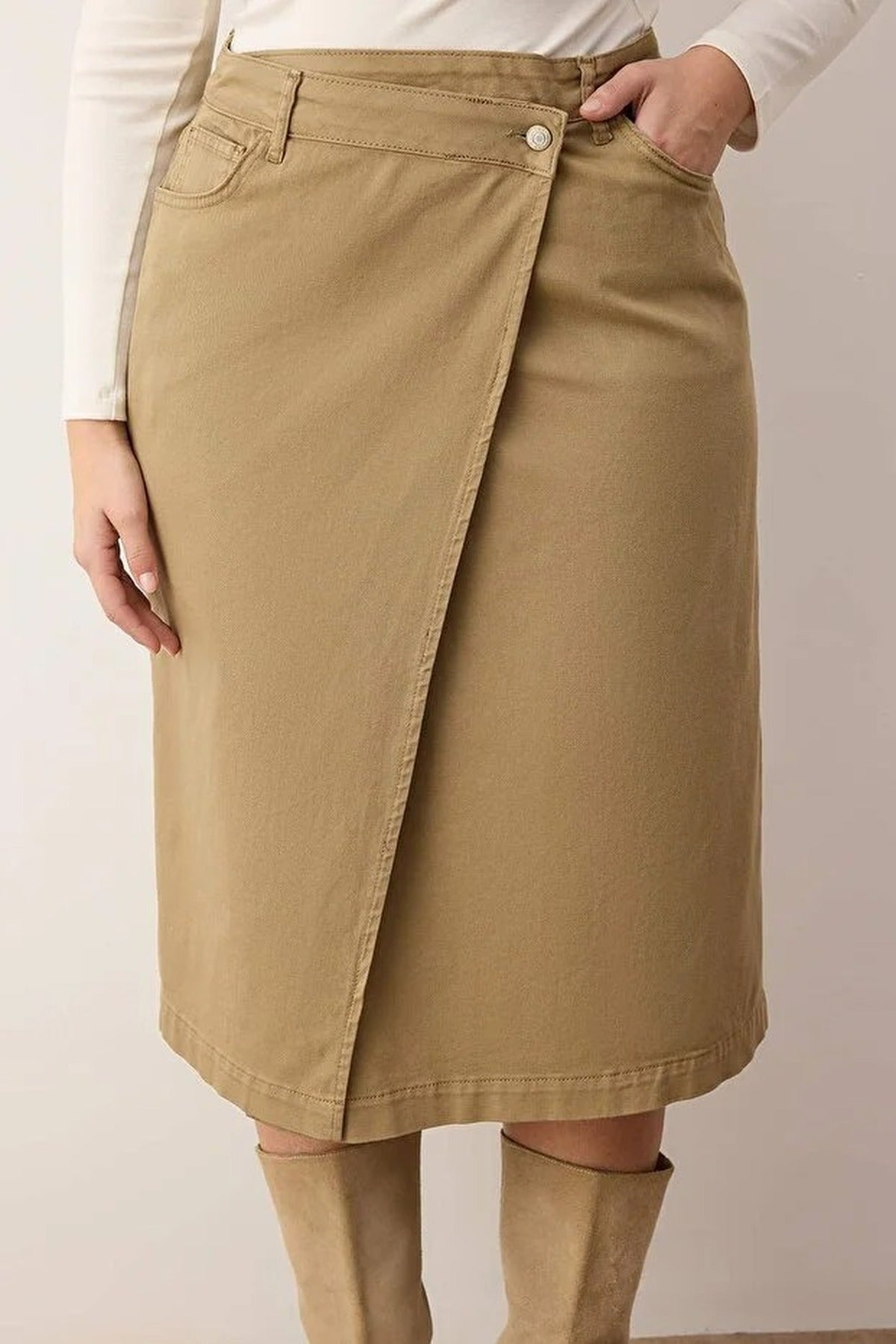 Cross Closure Denim Plus Size Skirt