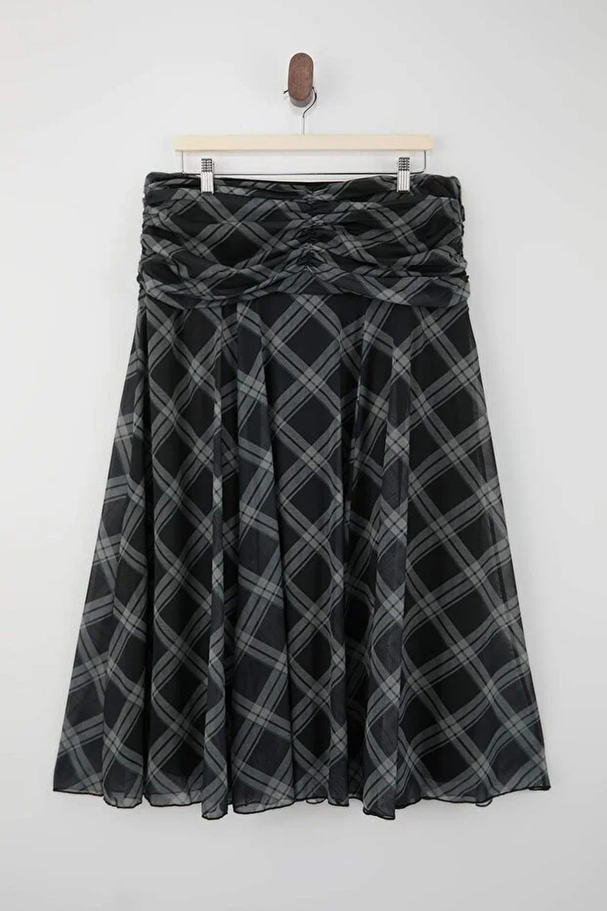 Draped Boho Chic Printed Tulle Stretch Knit Skirt