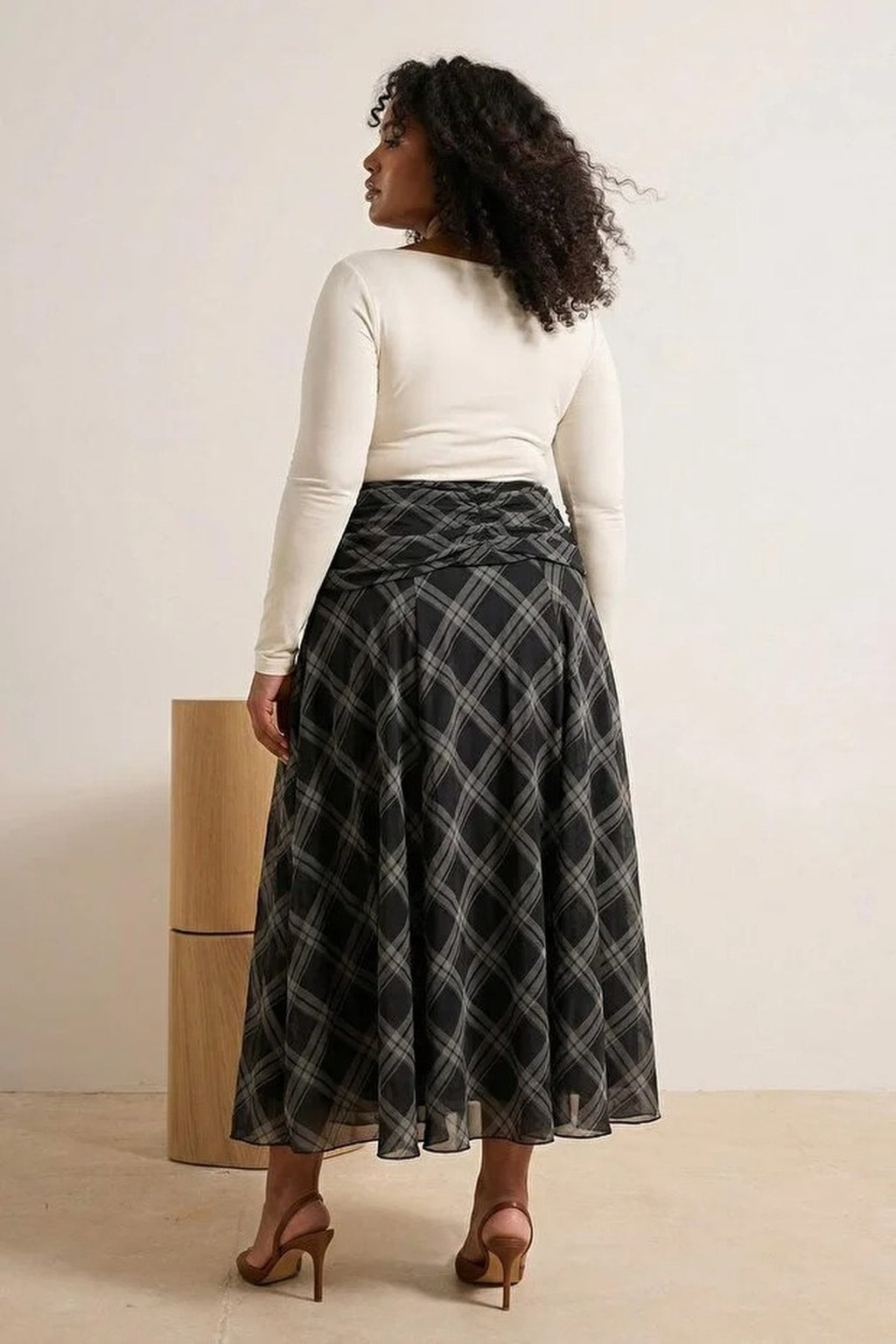 Draped Boho Chic Printed Tulle Stretch Knit Skirt