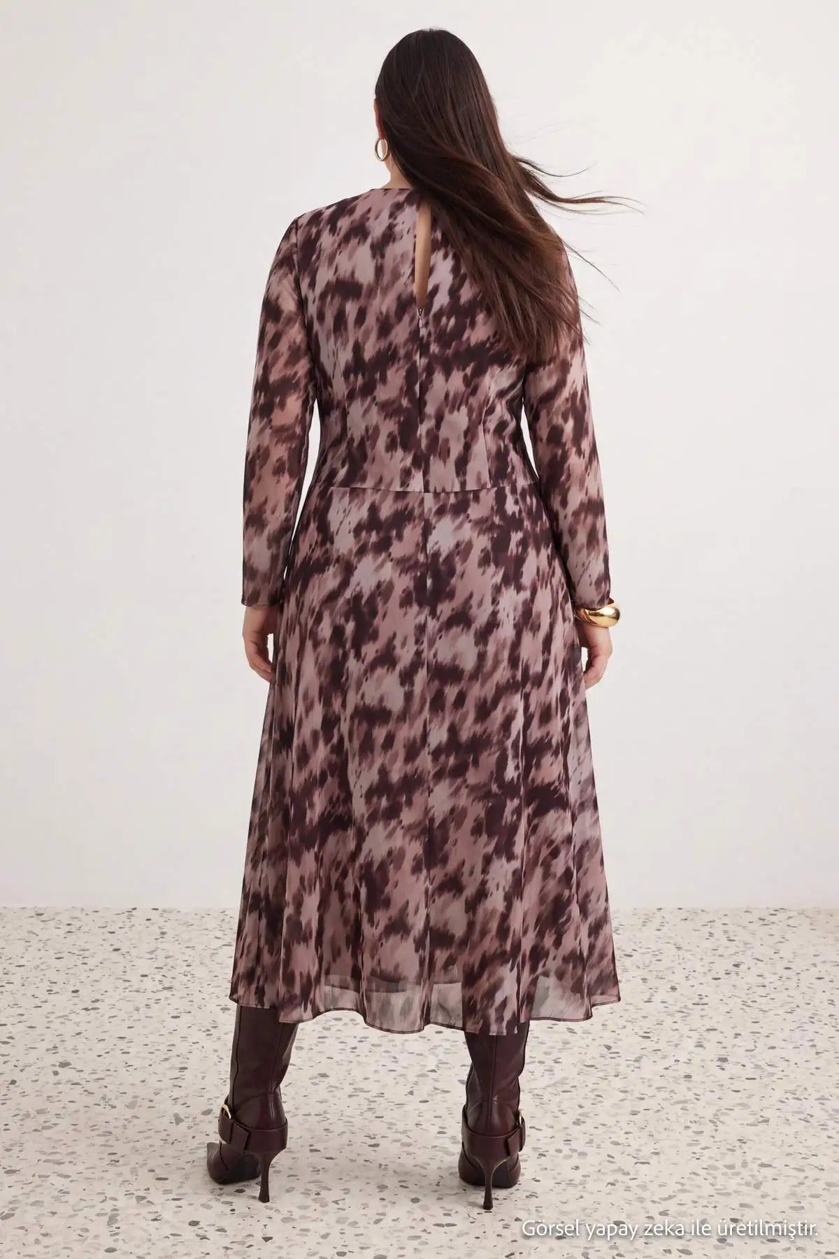 Round Neck Long Sleeve Ruched Maxi Dress