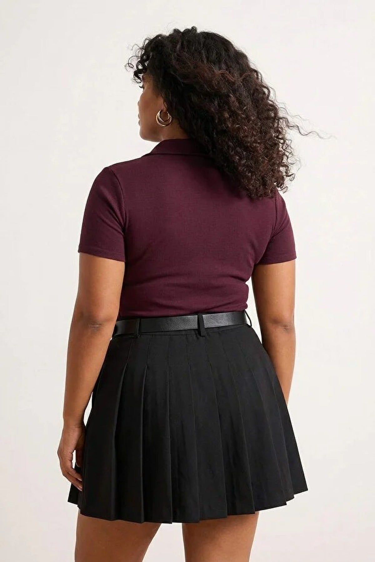 Polo Collar Body-Fitting Ribbed Knit Blouse