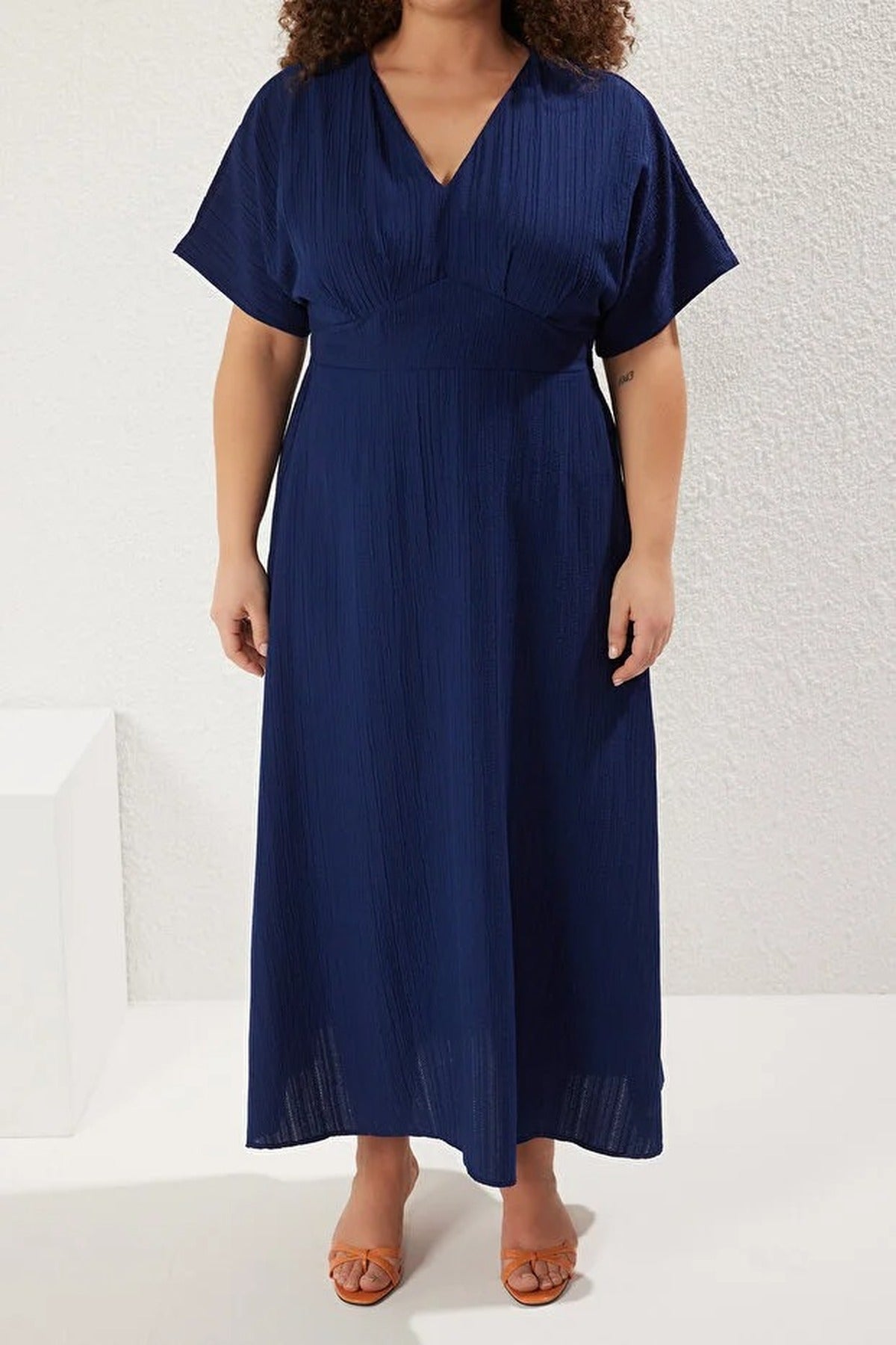 V-Neck Short Sleeve Textured Fabric Woven Maxi Plus Size Dress