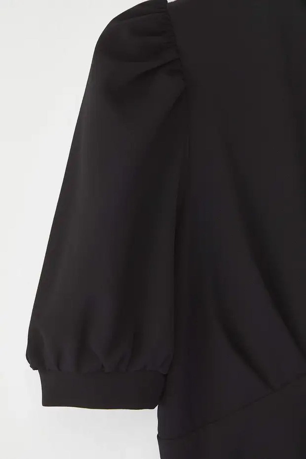V-Neck Balloon Sleeve Pearl Button Midi Elegant Woven Plus Size Dress
