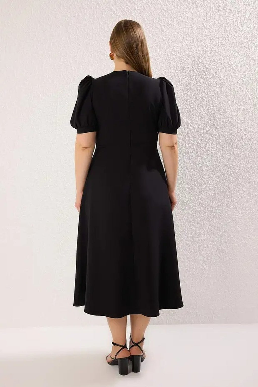 V-Neck Balloon Sleeve Pearl Button Midi Elegant Woven Plus Size Dress