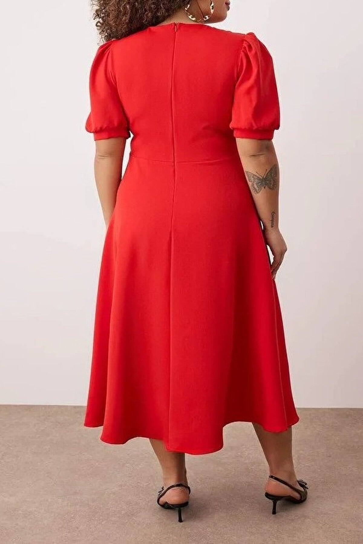 V-Neck Balloon Sleeve Pearl Button Midi Elegant Woven Plus Size Dress