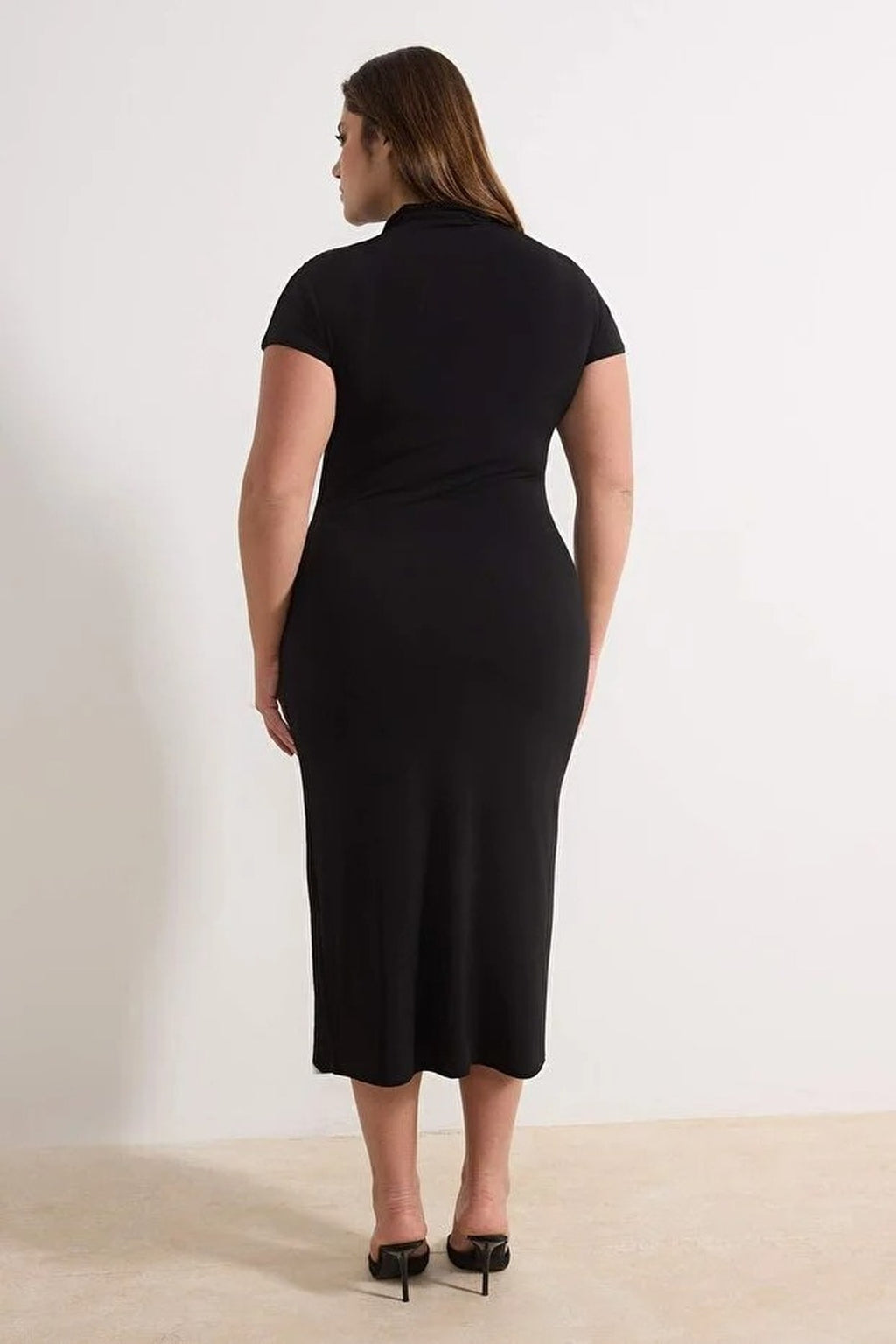 High Neck Knot Detail Midi Knitted Plus Size Dress