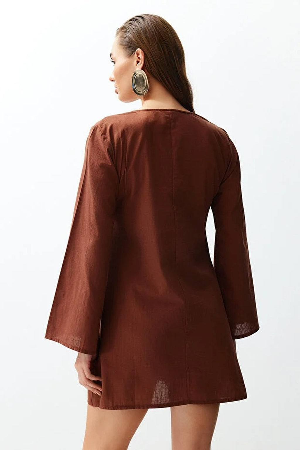 V Neck Long Sleeve Accessory Detail Beach Mini Dress