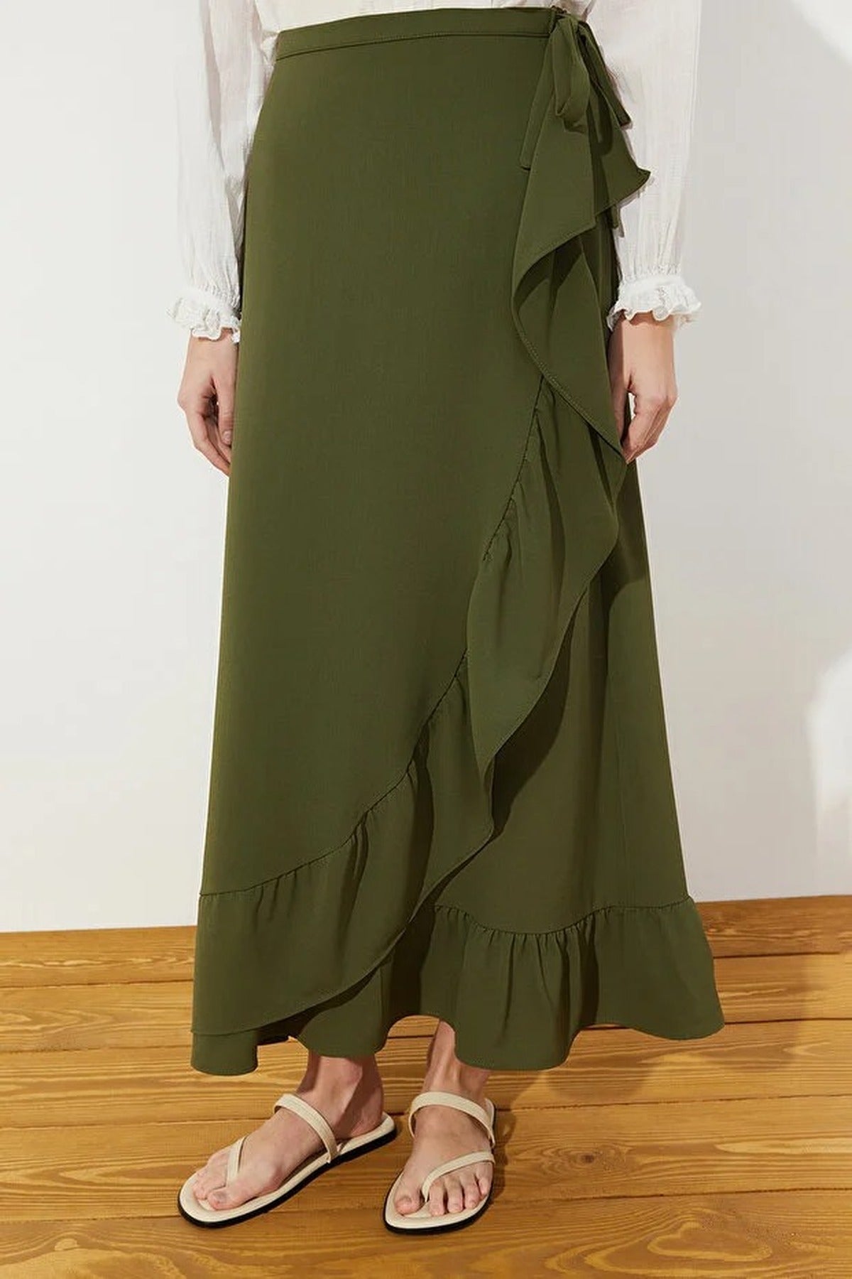 Ruffled Woven Skirt