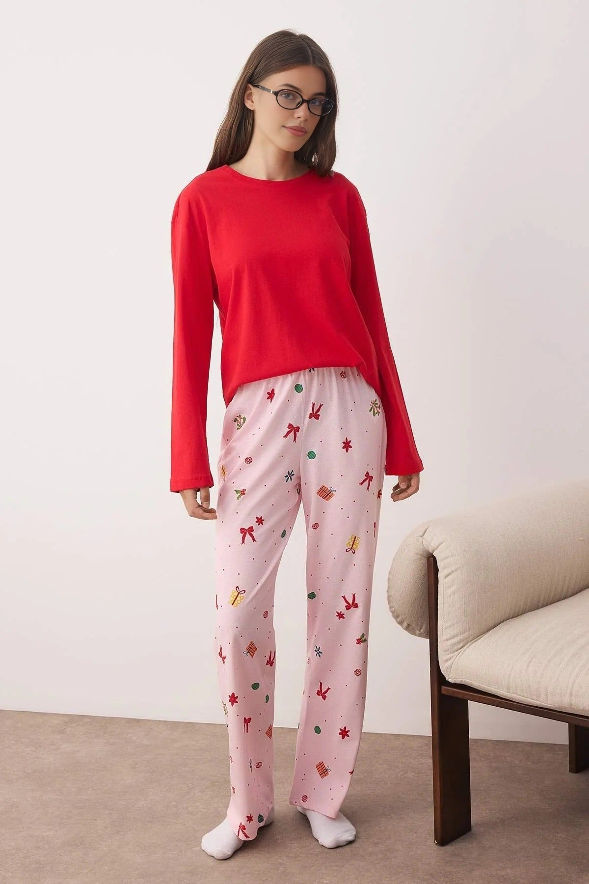 Crew Neck Long Sleeve T-Shirt and Trousers Pyjama Set