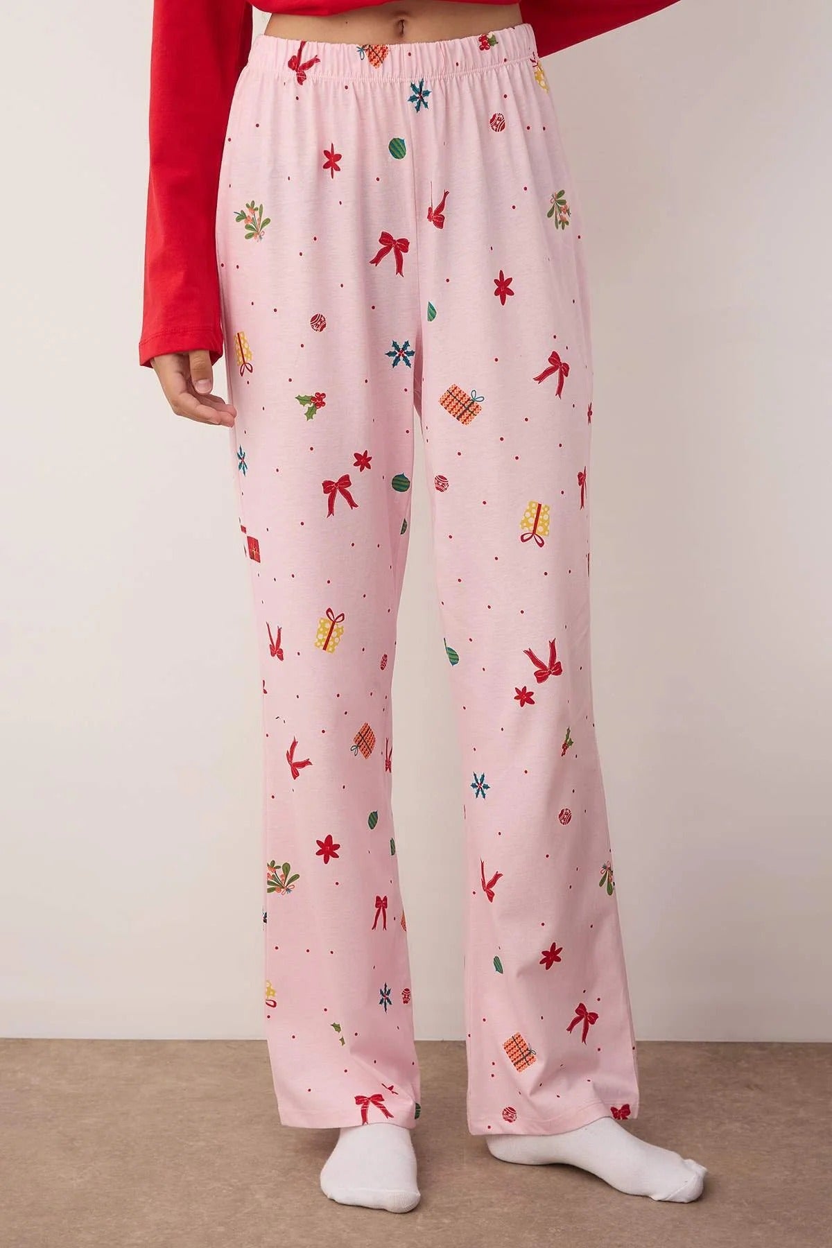 Crew Neck Long Sleeve T-Shirt and Trousers Pyjama Set