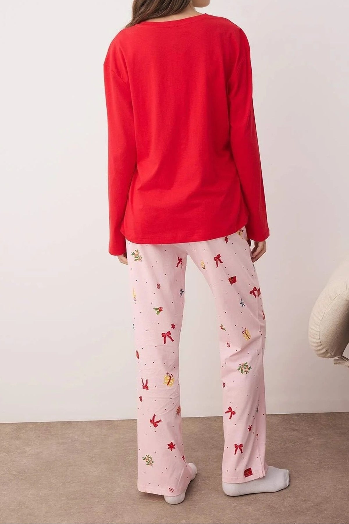 Crew Neck Long Sleeve T-Shirt and Trousers Pyjama Set