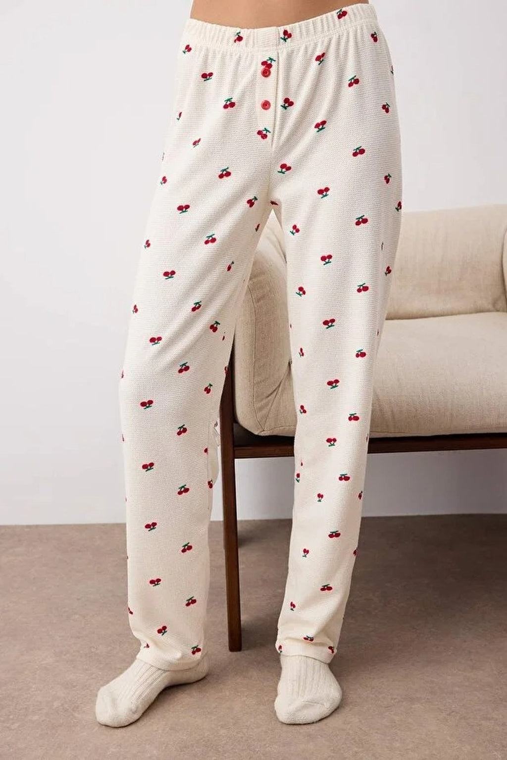 2-Piece Cherry Patterned Zippered Soft Winter Waffle Knit Pajama Set