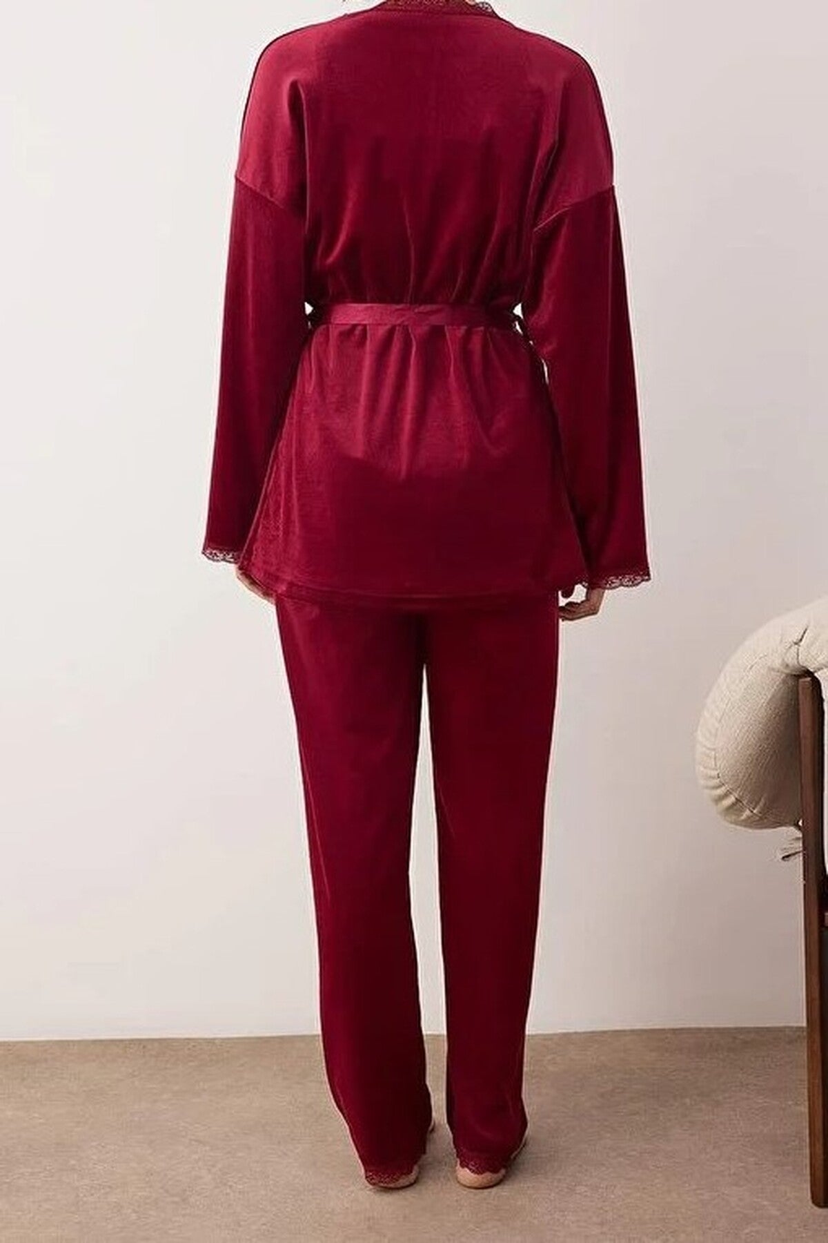 3-Piece Bridal Set with Lace Details, Velvet Knitted Robe + Pajama Set