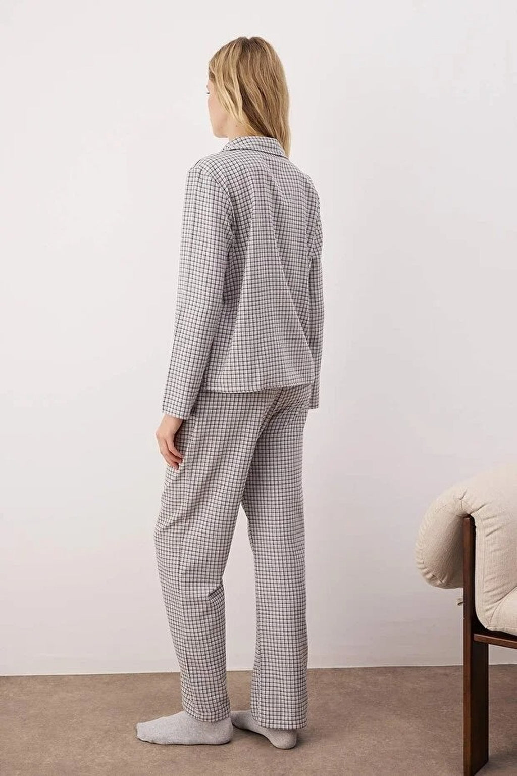 2-Piece Cotton Winter Plaid Flannel Woven Pajama Set