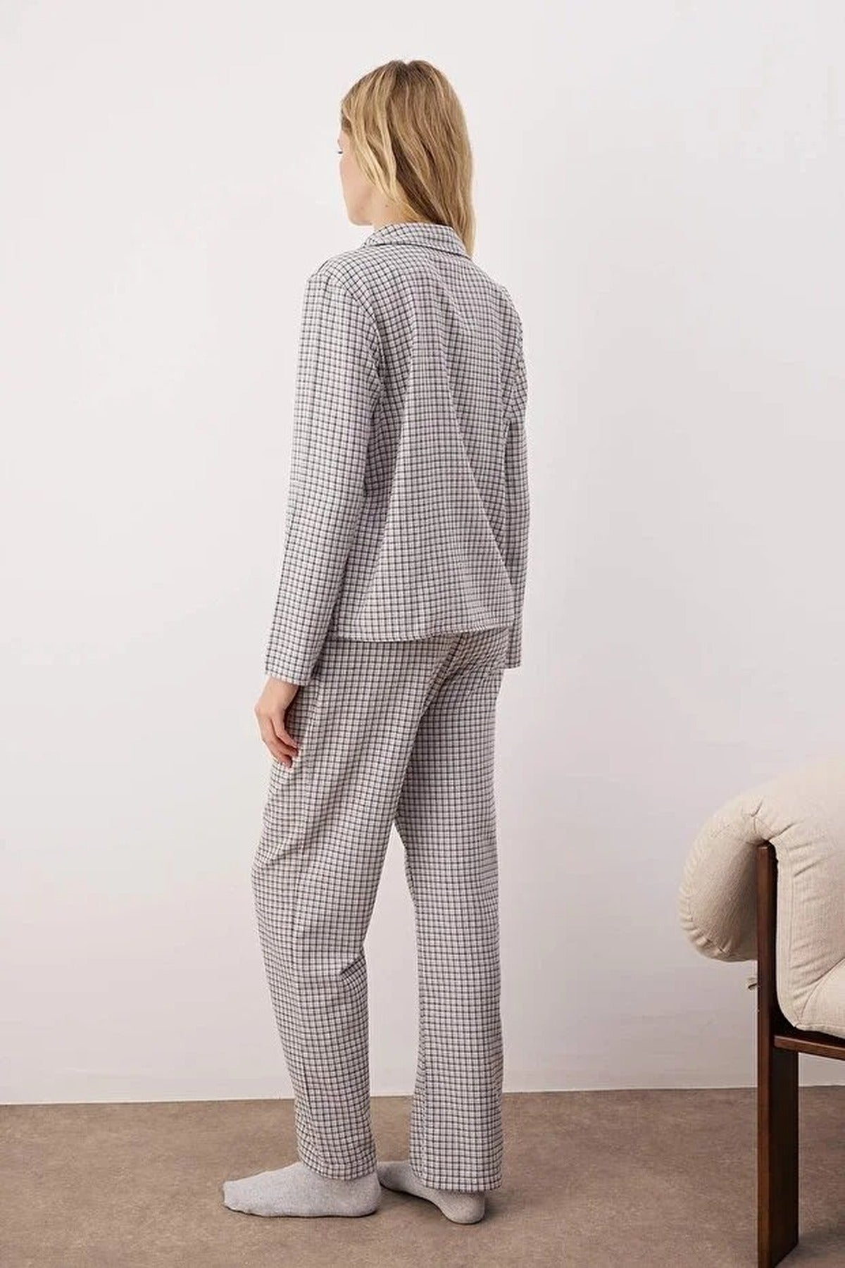2-Piece Cotton Winter Plaid Flannel Woven Pajama Set