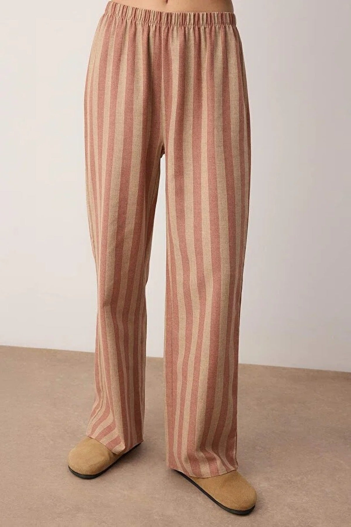 2-Piece Cotton Winter Plaid Flannel Woven Pajama Set