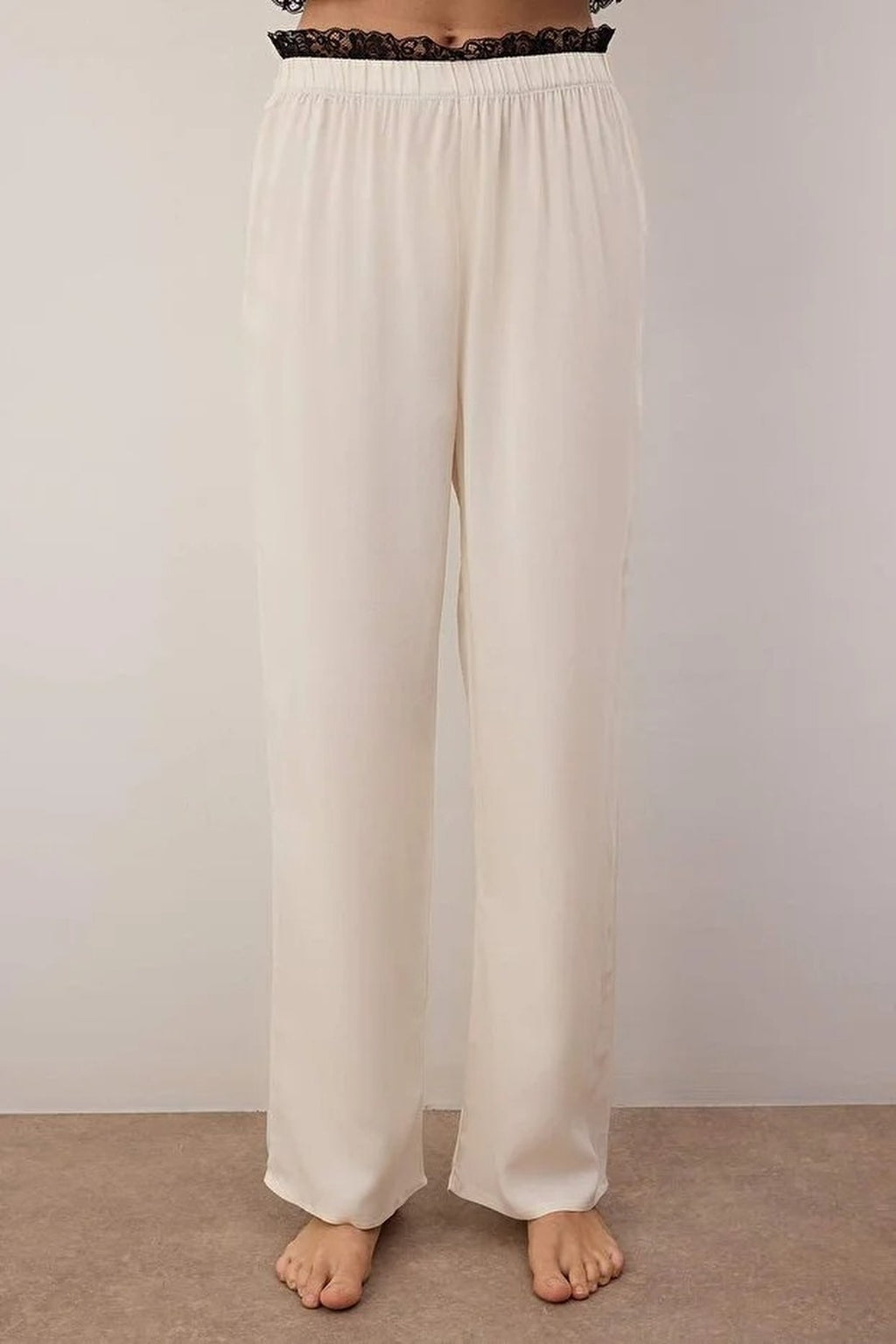 2-Piece Viscose Woven Pajama Set with Lace Details