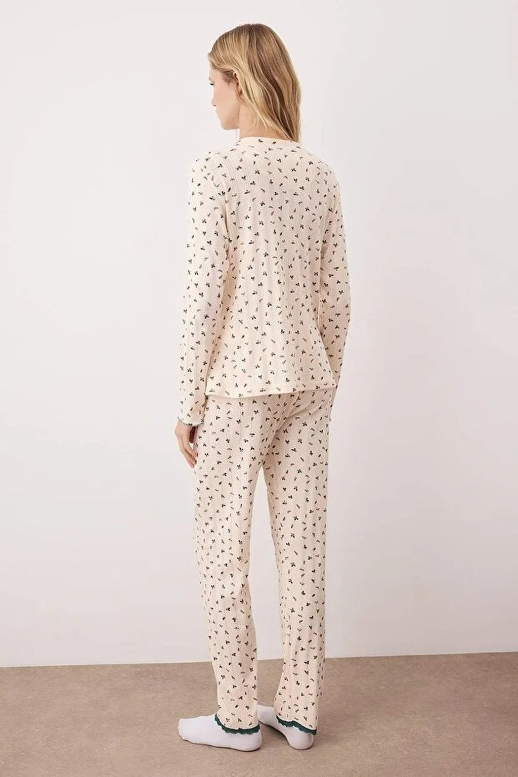 2-Piece 100% Cotton Floral Lace Detail Ribbed Knit Pajama Set