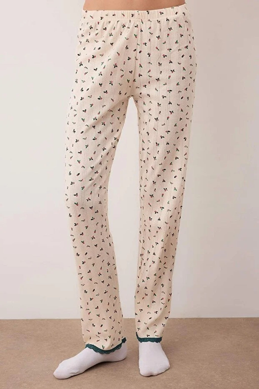 2-Piece 100% Cotton Floral Lace Detail Ribbed Knit Pajama Set