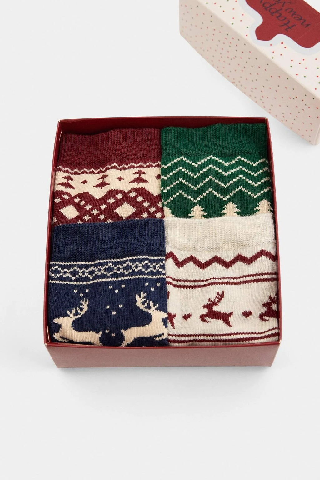 4 Pack Cotton Blend Christmas Themed Jacquard Knit Socks