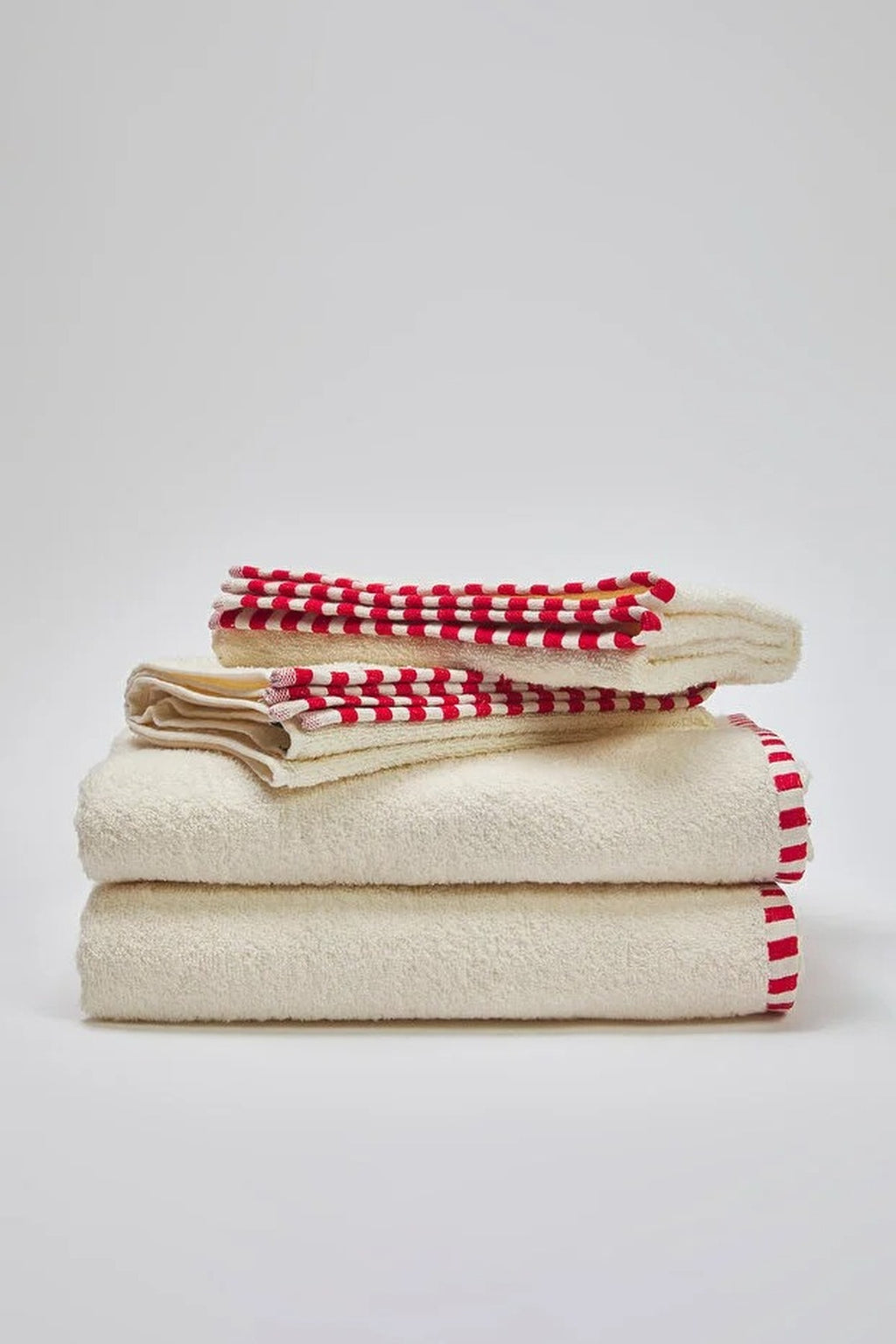 4 Piece Towel Set - 2 Face Towels 50x80cm & 2 Bath Towels 70x140cm