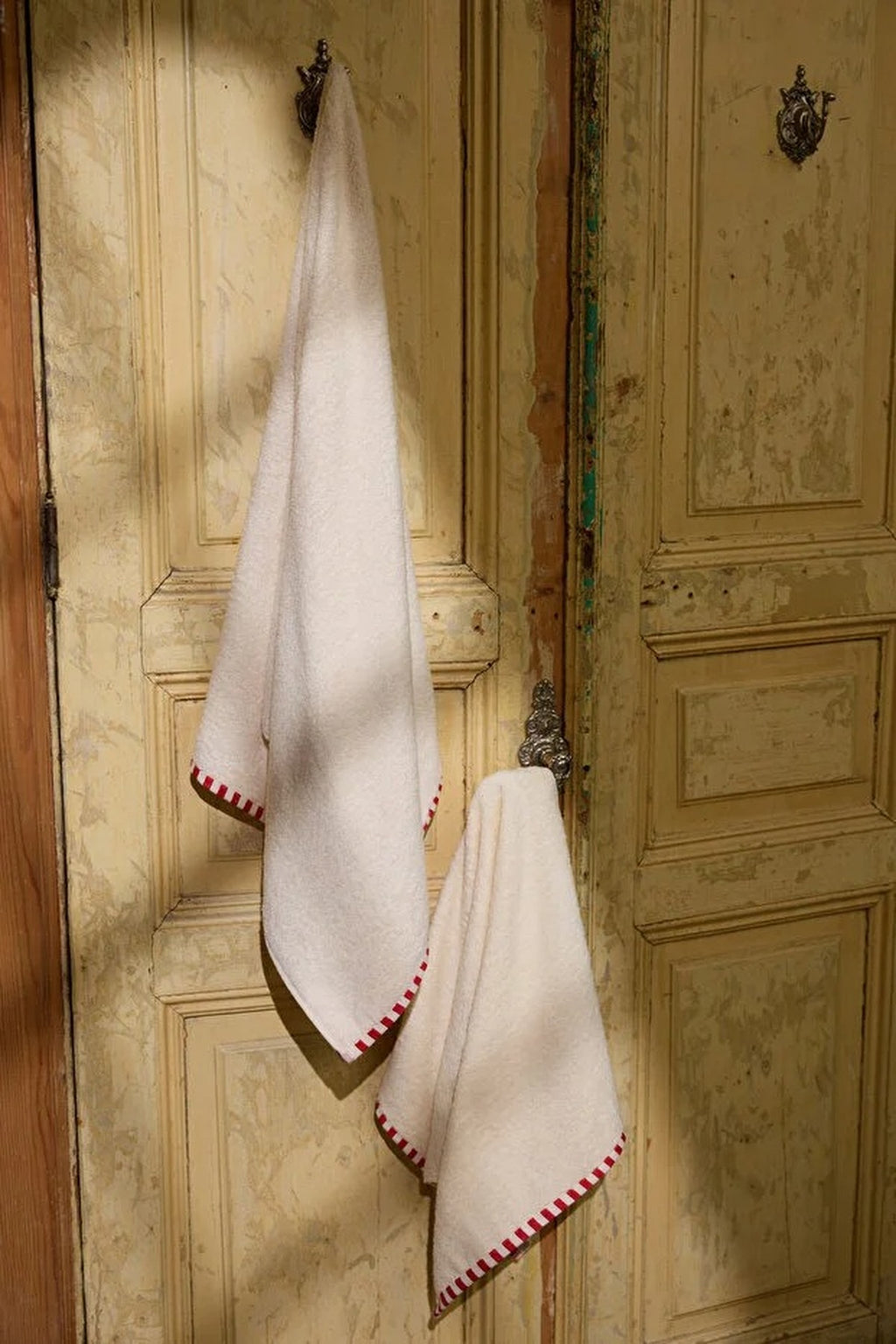 4 Piece Towel Set - 2 Face Towels 50x80cm & 2 Bath Towels 70x140cm