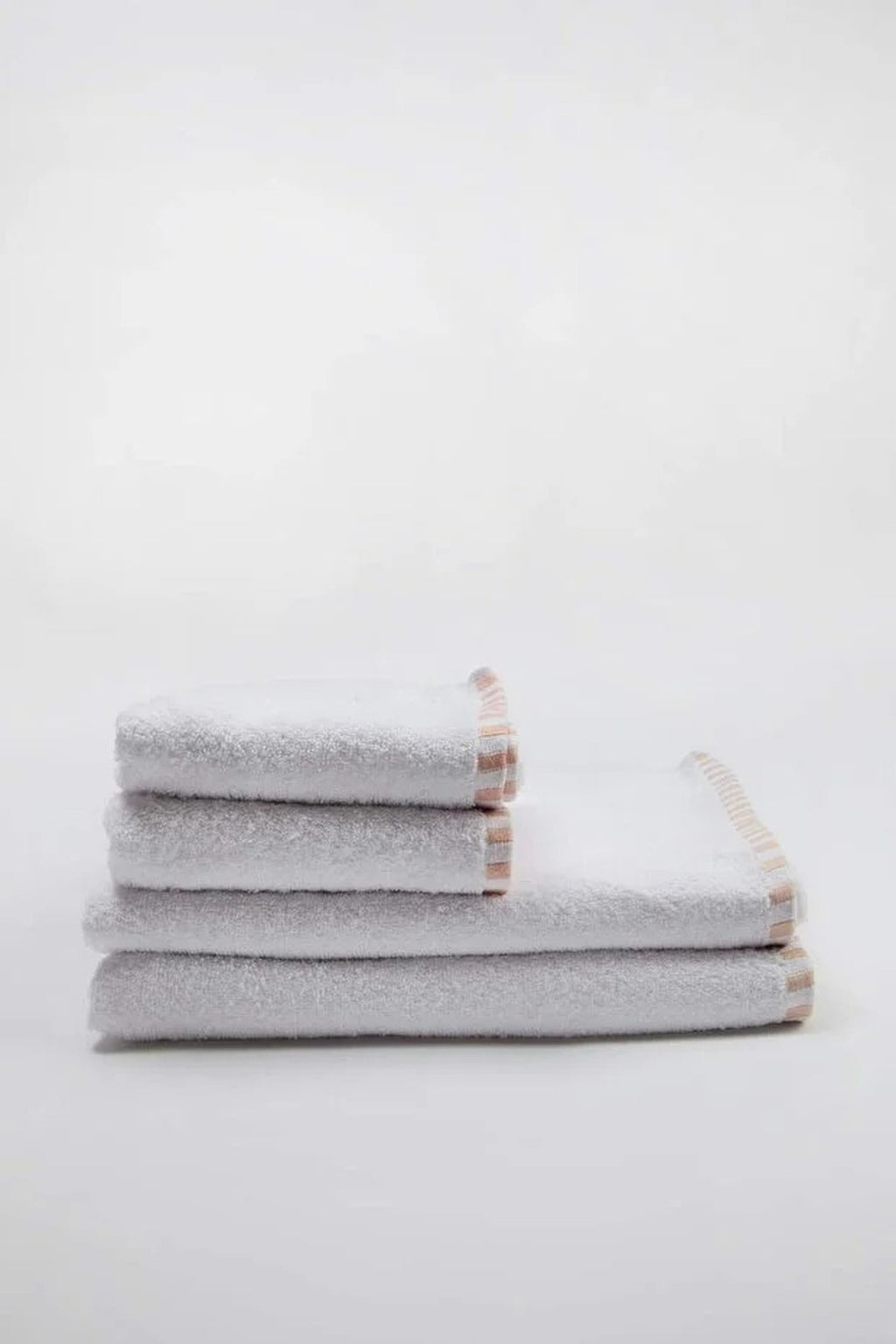4 Piece Towel Set - 2 Face Towels 50x80cm & 2 Bath Towels 70x140cm