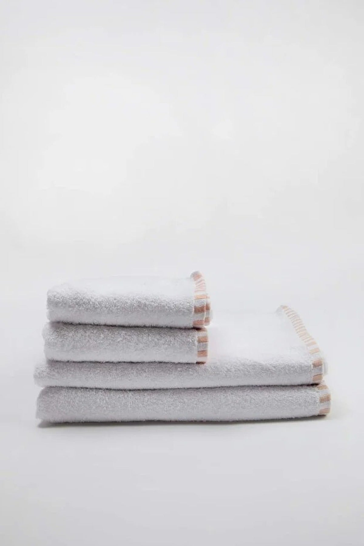 4 Piece Towel Set - 2 Face Towels 50x80cm & 2 Bath Towels 70x140cm