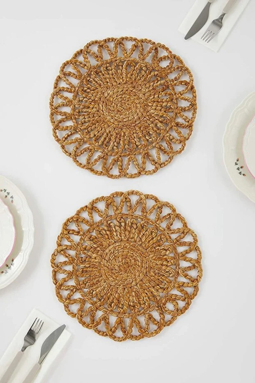 2 Piece Round Placemat Set 30x30cm