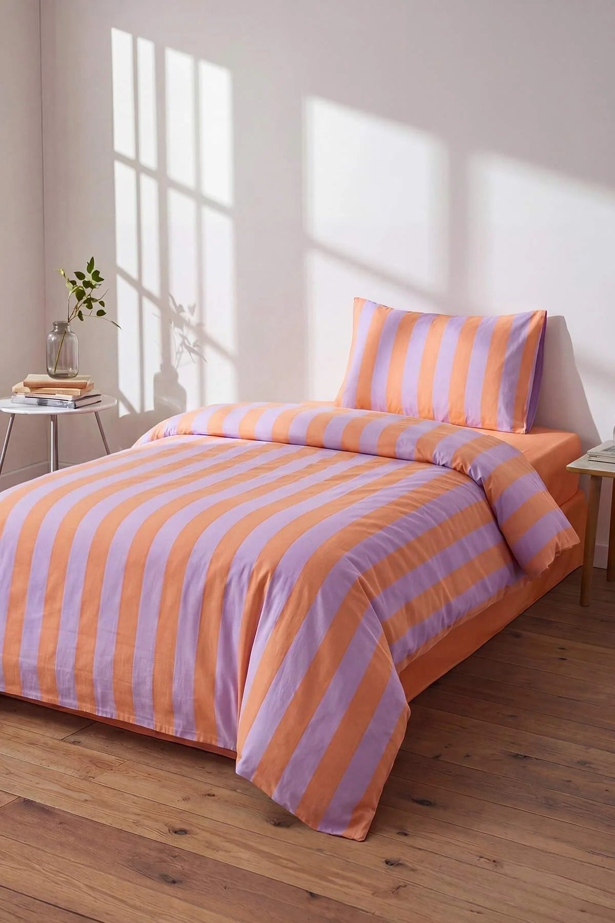 Single Easy Iron Striped Duvet Cover Set 160x220cm