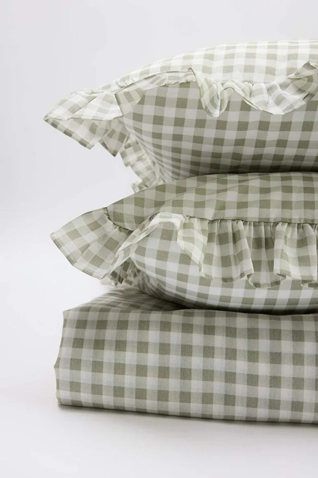 Double Duvet Cover Set with Ruffle Detail and Gingham Pattern 200x220cm (Without Sheet)