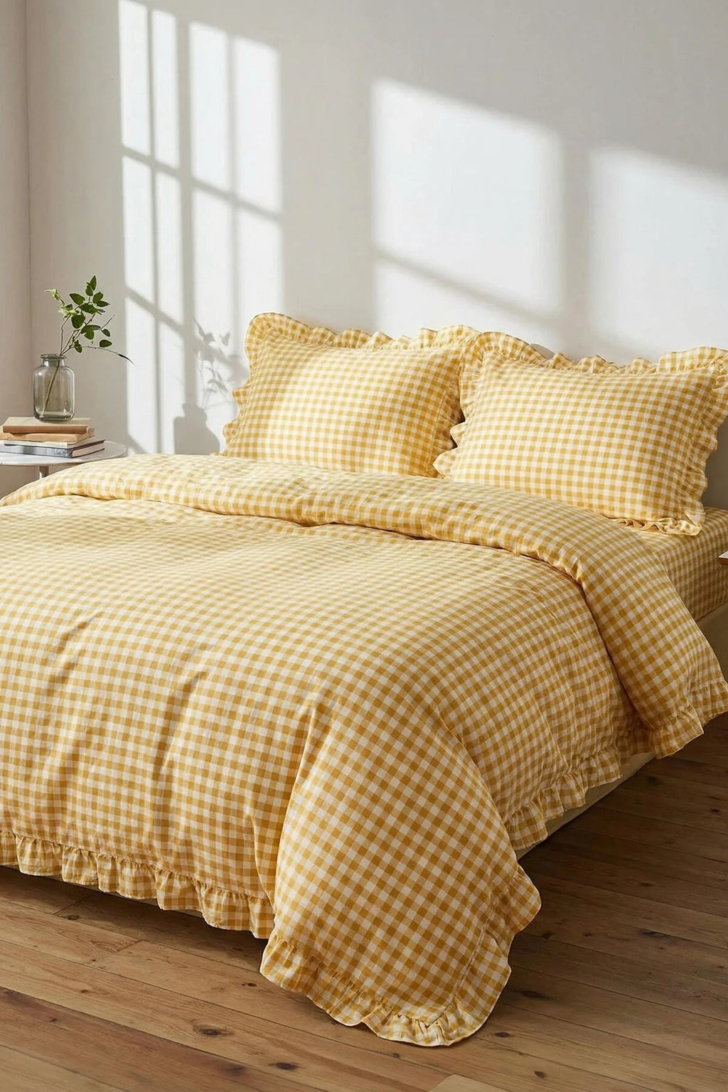 Double Duvet Cover Set with Ruffle Detail and Gingham Pattern 200x220cm (Without Sheet)
