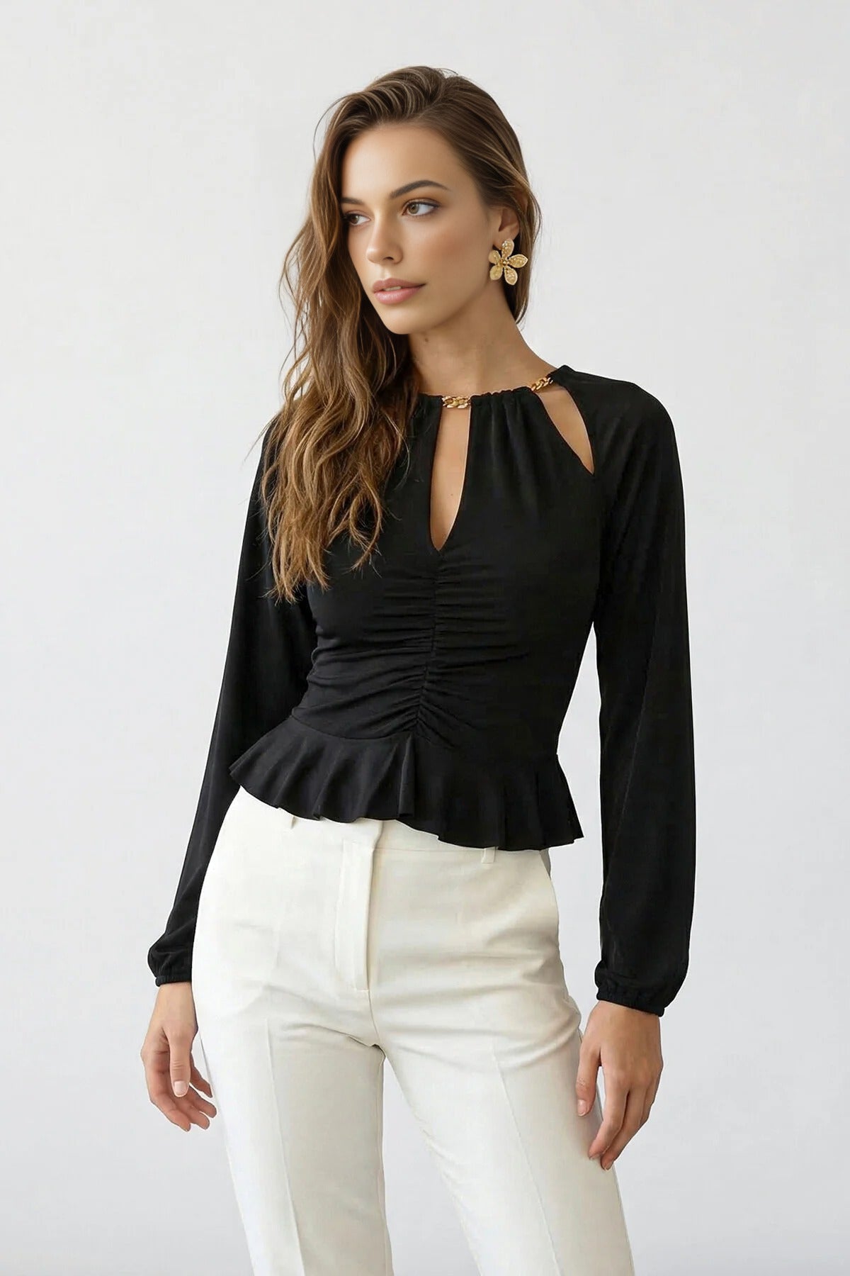 Cut Out Detail Knitted Blouse with Accessories