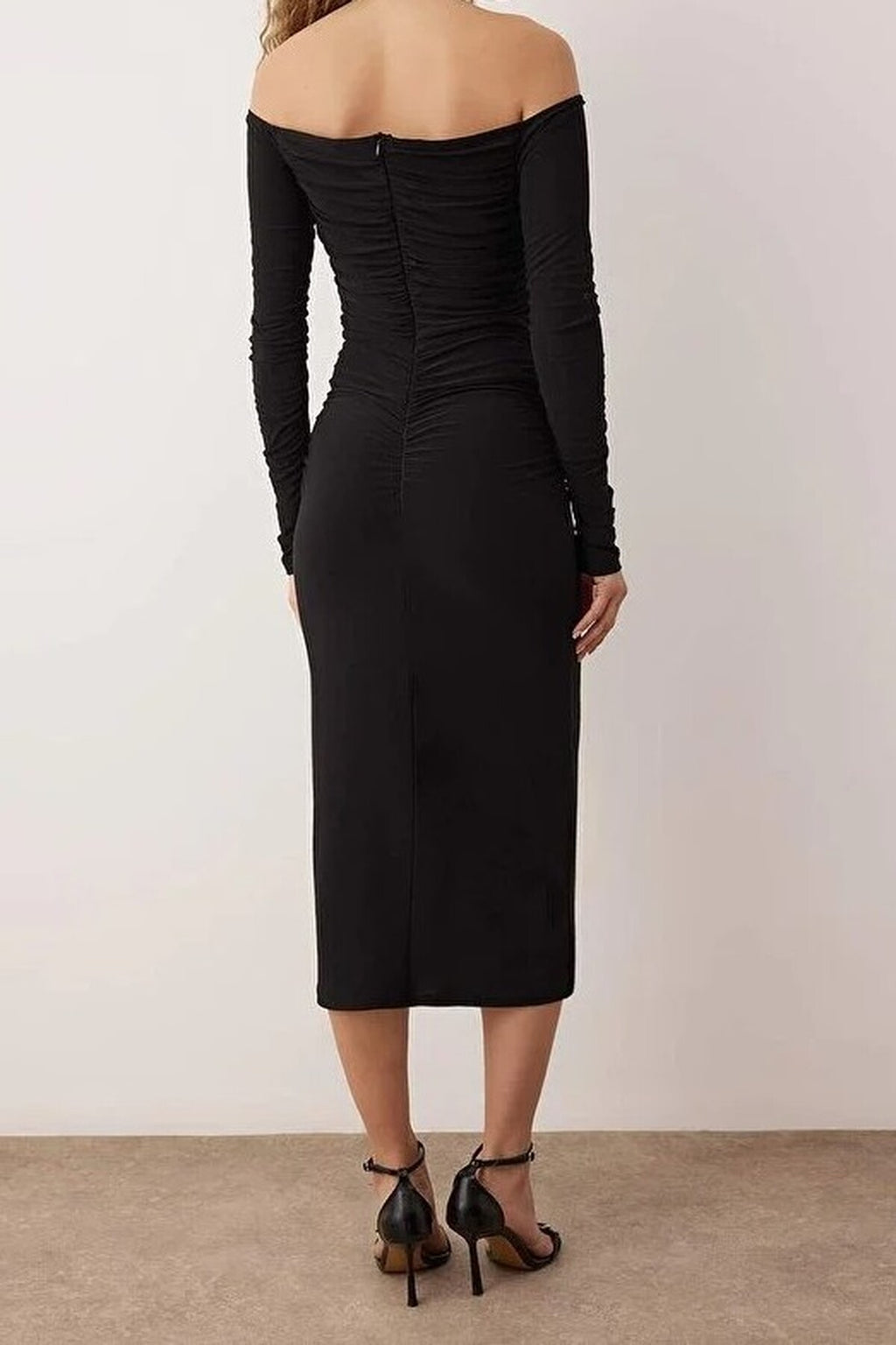 Fitted Carmen Neck Knitted Dress