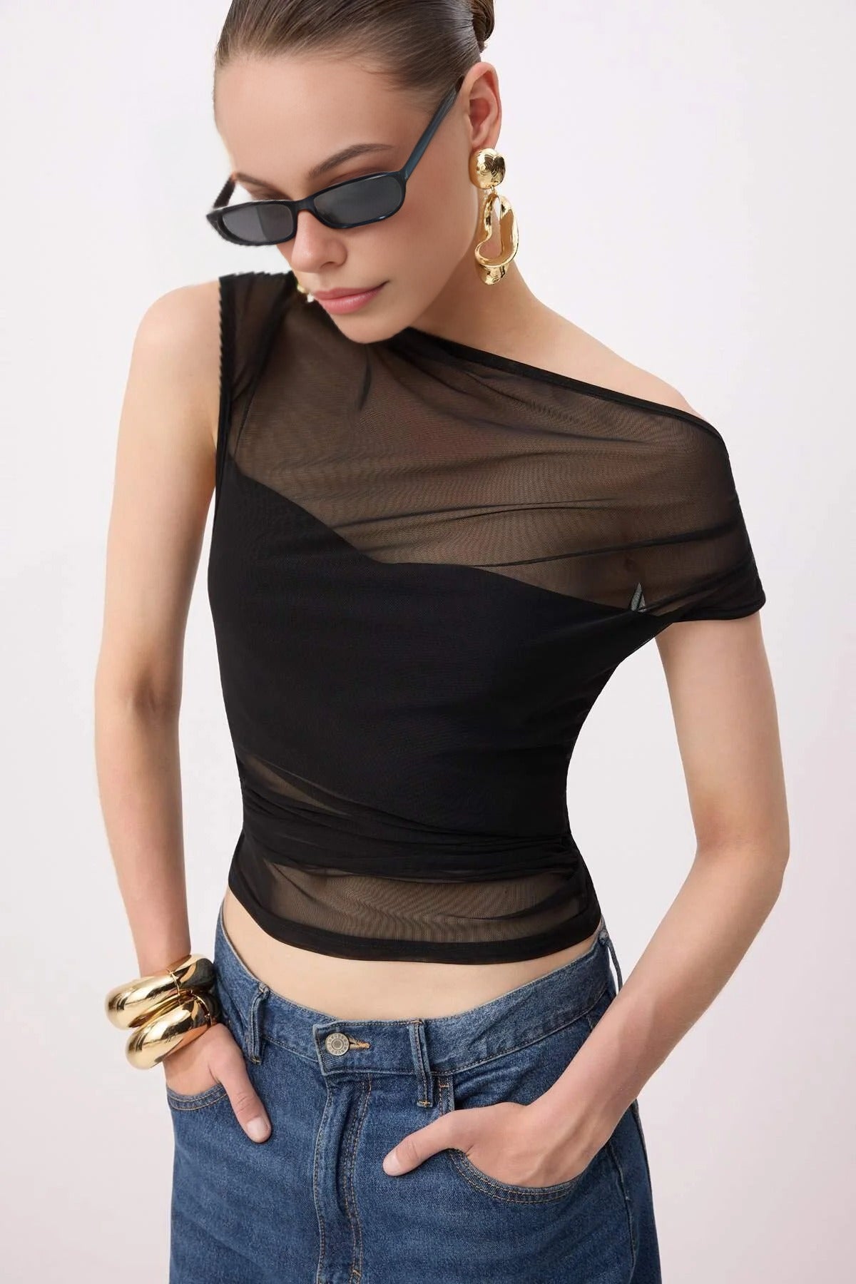 Lined Carmen Neck Knitted Tulle Party Blouse