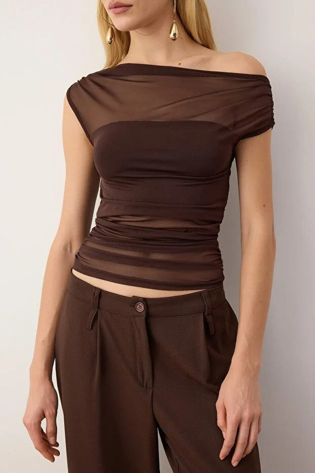 Lined Carmen Neck Knitted Tulle Party Blouse