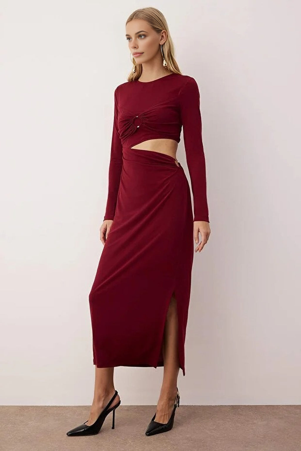 Knitted Dress with Accessories and Waist Cut-Out Detail