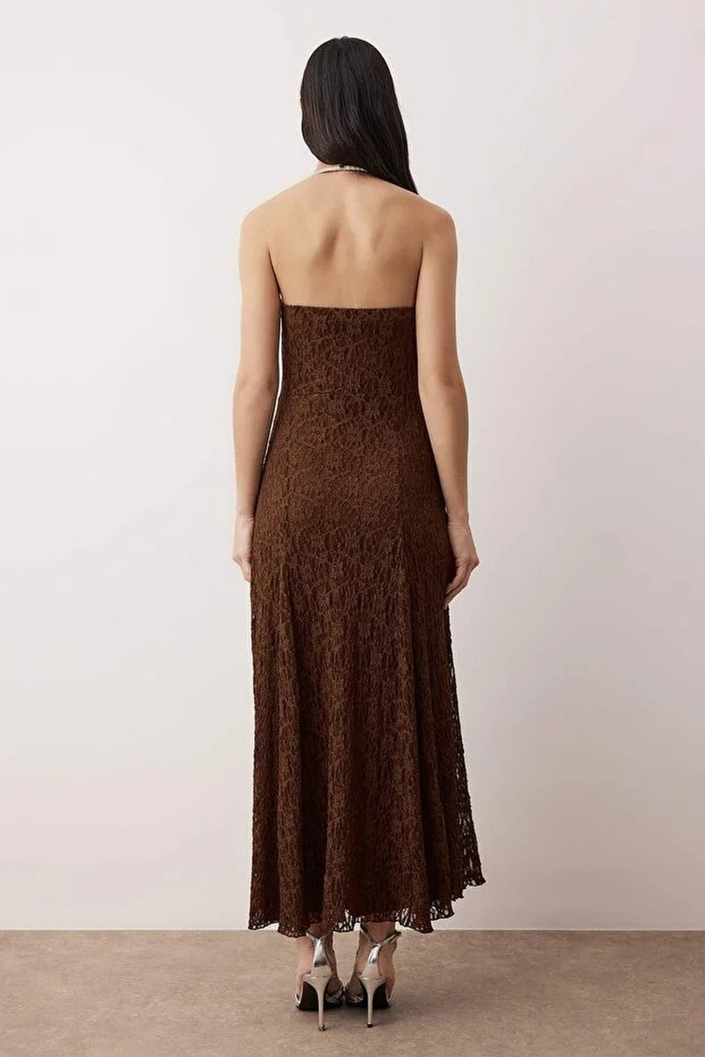 Plain Lace Strapless Midi Lined Dress