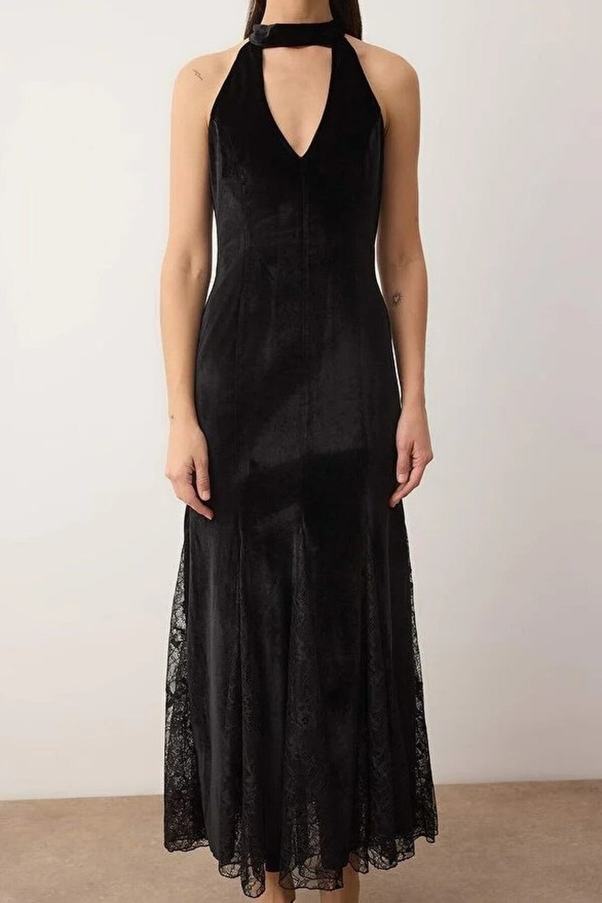 Lace Detail Knitted Velvet Maxi Dress Unlined