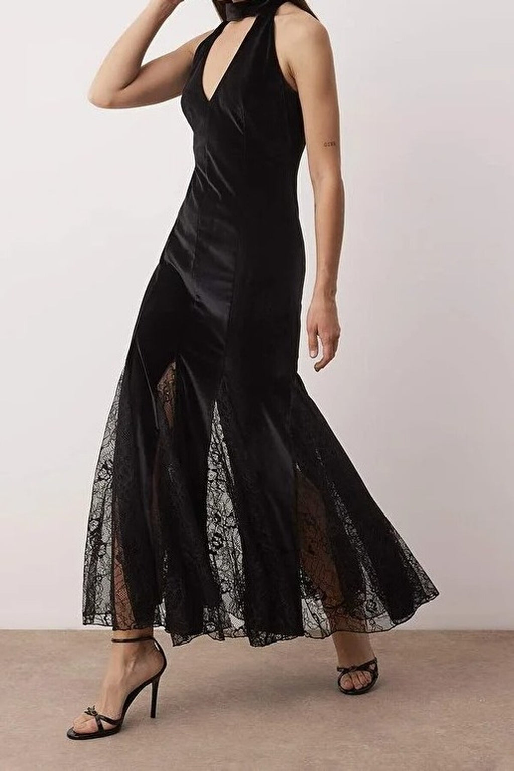Lace Detail Knitted Velvet Maxi Dress Unlined