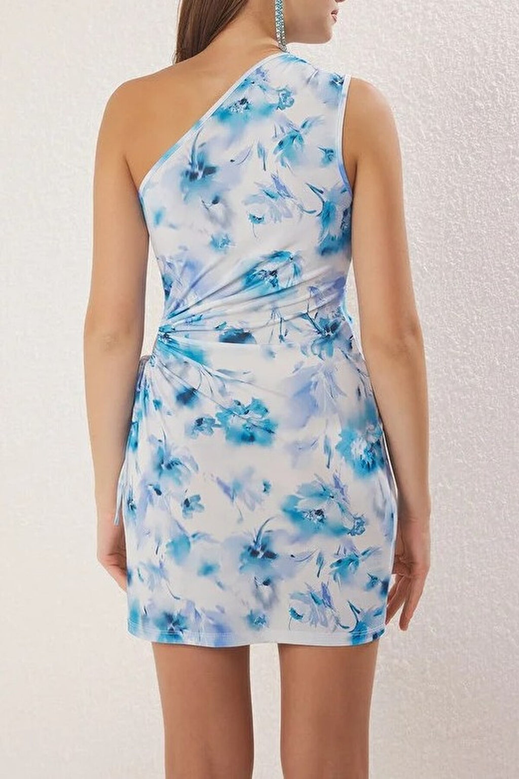 Fitted Waist-Cut Knitted Dress